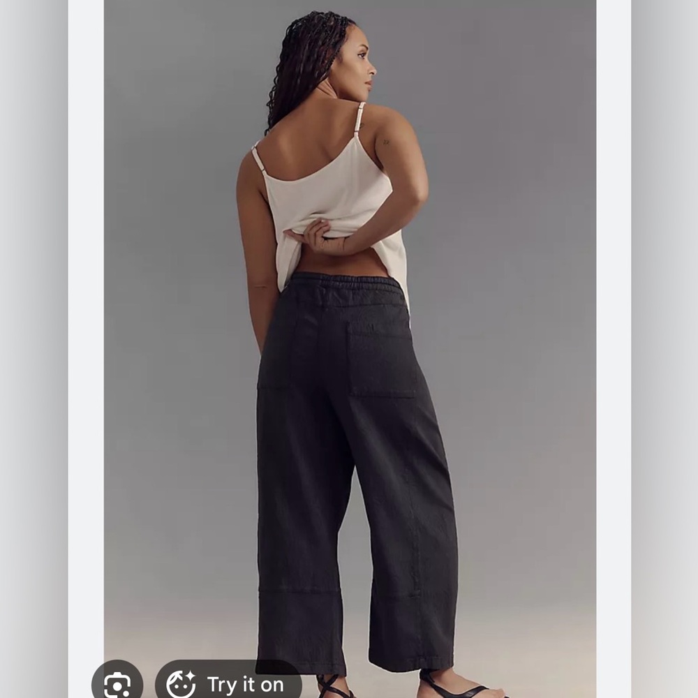 Pilcro Wide Leg Cropped Pants in Black - Picture 4 of 7